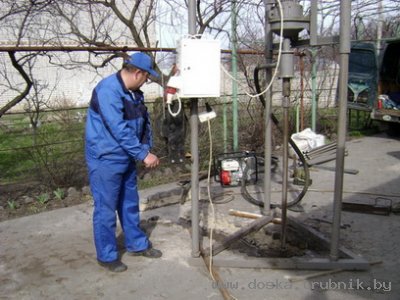 Бурение скважин для воды.
